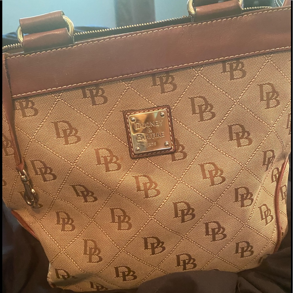 Dooney and Bourke purse